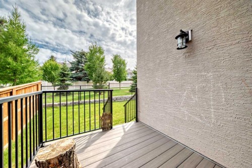 41 Shawnee Green Sw, Calgary, AB - Outdoor