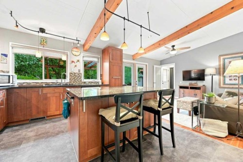 6 Varcourt Place Nw, Calgary, AB - Indoor