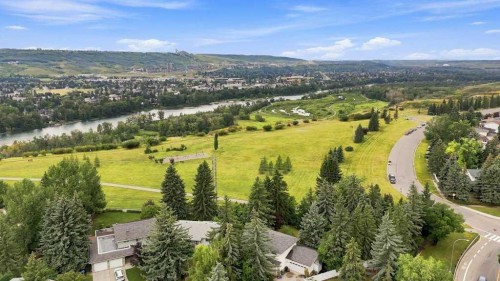 6 Varcourt Place Nw, Calgary, AB - Outdoor With View