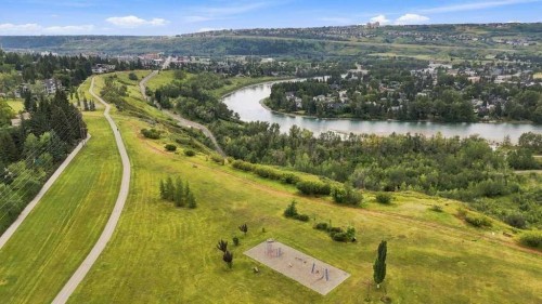6 Varcourt Place Nw, Calgary, AB - Outdoor With View