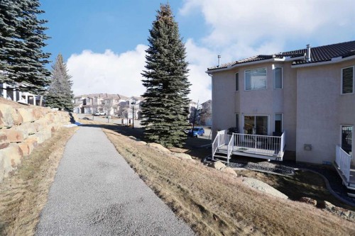 42 Hamptons Link Nw, Calgary, AB - Outdoor