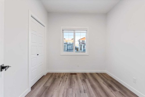 208 Dawson Circle, Chestermere, AB - Indoor Photo Showing Other Room