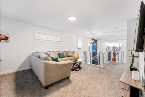 208 Dawson Circle, Chestermere, AB - Indoor