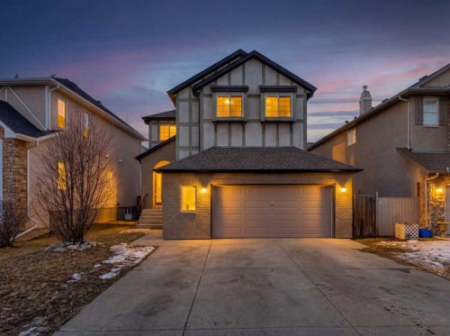 60 Sherwood Way Nw, Calgary, AB - Outdoor