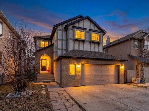 60 Sherwood Way Nw, Calgary, AB - Outdoor
