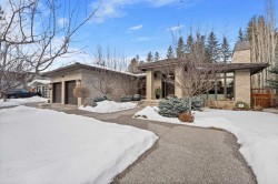 1020 bel-aire Drive  Calgary, AB T2V 2B9