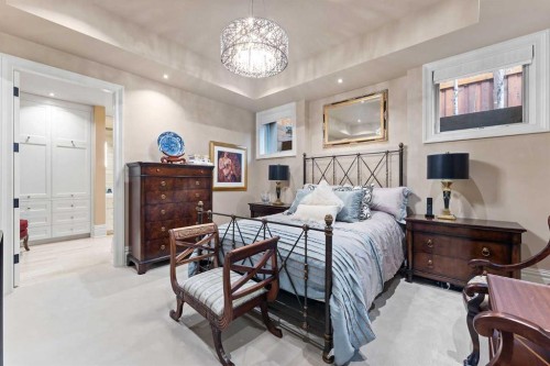 1020 Bel-Aire Drive, Calgary, AB - Indoor Photo Showing Bedroom