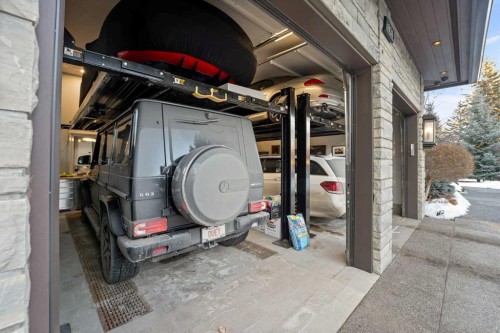 1020 Bel-Aire Drive, Calgary, AB - Indoor