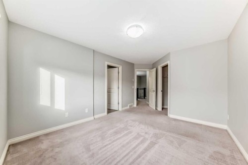 58 Sherwood Street Nw, Calgary, AB - Indoor Photo Showing Other Room