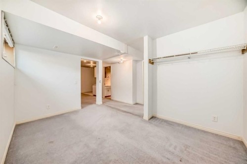 58 Sherwood Street Nw, Calgary, AB - Indoor Photo Showing Other Room