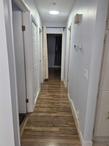 192 Templevale Road Ne, Calgary, AB - Indoor Photo Showing Other Room