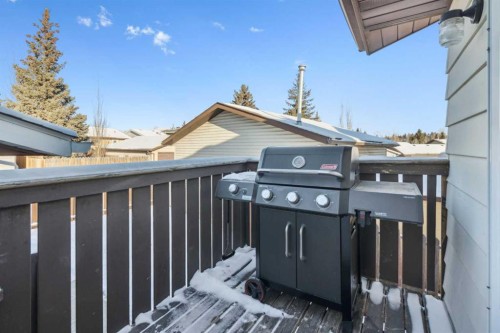 14 Glenhill Crescent, Cochrane, AB - Outdoor With Exterior