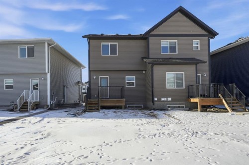 292 Cornerbrook Drive Ne, Calgary, AB - Outdoor