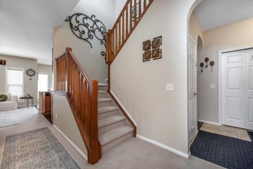 212 Silverado Range Heights Sw, Calgary, AB - Indoor Photo Showing Other Room