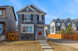 35 Nolanlake Cove NW Calgary, AB T3R 0W2