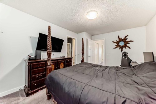 366 Auburn Bay Avenue Se, Calgary, AB - Indoor Photo Showing Bedroom