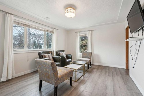 475 27 Avenue Nw, Calgary, AB - Indoor