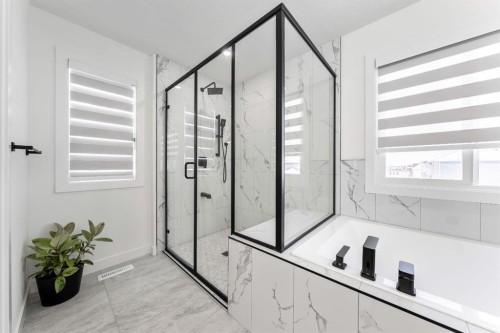 27 Bridges Drive, Langdon, AB - Indoor Photo Showing Other Room