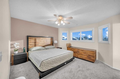 131 Coral Springs Circle Ne, Calgary, AB - Indoor Photo Showing Bedroom