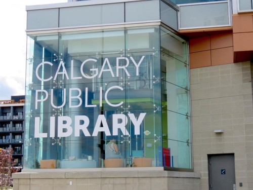 204-328 Cedar Crescent Sw, Calgary, AB - Outdoor