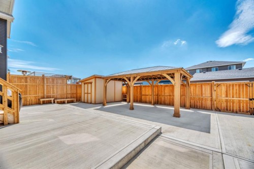 240 Creekstone Path Sw, Calgary, AB - Outdoor