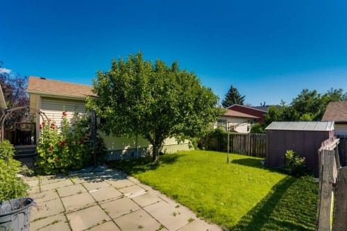 127 Falshire Way Ne, Calgary, AB - Outdoor