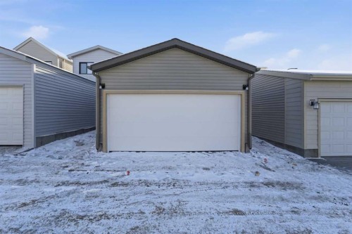 8 Heartwood Lane Se, Calgary, AB - Outdoor With Exterior