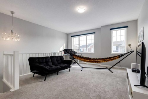 68 Yorkstone Grove Sw, Calgary, AB - Indoor Photo Showing Other Room