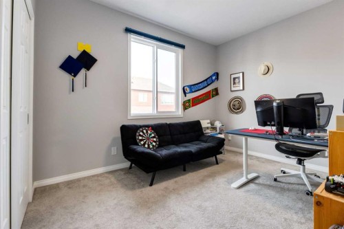 68 Yorkstone Grove Sw, Calgary, AB - Indoor Photo Showing Office