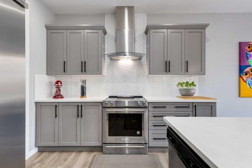 68 Yorkstone Grove Sw, Calgary, AB - Indoor Photo Showing Kitchen With Upgraded Kitchen