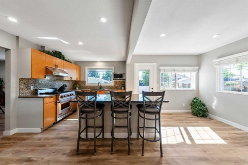 10423 Mapleridge Crescent Se, Calgary, AB 