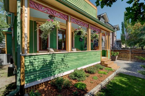 1512 33 Avenue Sw, Calgary, AB - Outdoor With Deck Patio Veranda