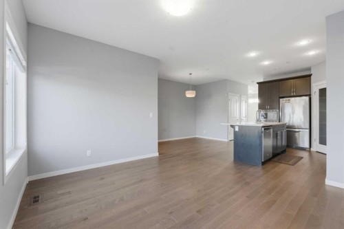 36 Howse Drive Ne, Calgary, AB - Indoor Photo Showing Kitchen
