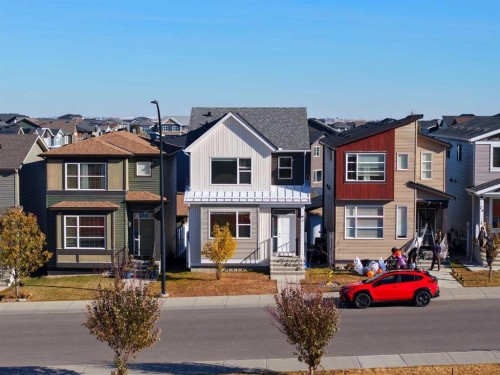 36 Howse Drive Ne, Calgary, AB - Outdoor With Facade