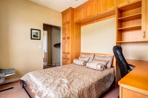 459-333 Riverfront Avenue Se, Calgary, AB - Indoor Photo Showing Bedroom