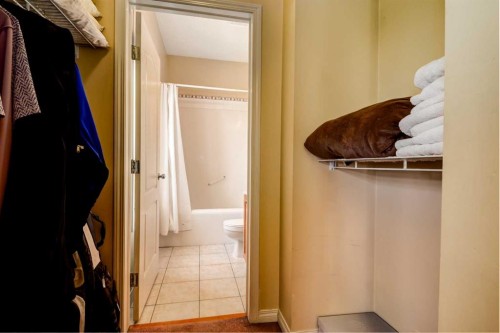 459-333 Riverfront Avenue Se, Calgary, AB - Indoor