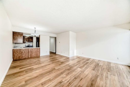603-330 15 Avenue Sw, Calgary, AB - Indoor Photo Showing Other Room