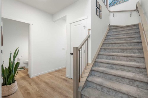 36 Magnolia Bay Se, Calgary, AB - Indoor Photo Showing Other Room