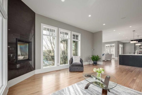 16 Spring Valley Way Sw, Calgary, AB - Indoor Photo Showing Living Room