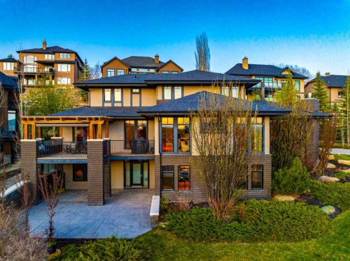 16 Spring Valley Way Sw, Calgary, AB - Outdoor