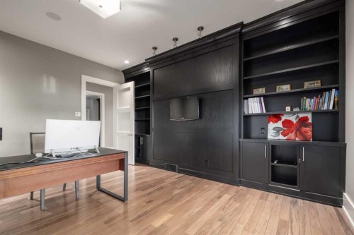 16 Spring Valley Way Sw, Calgary, AB - Indoor Photo Showing Office