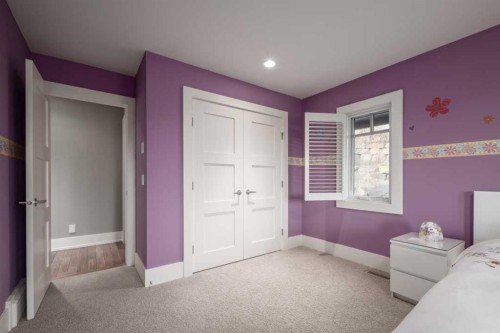 16 Spring Valley Way Sw, Calgary, AB - Indoor Photo Showing Bedroom