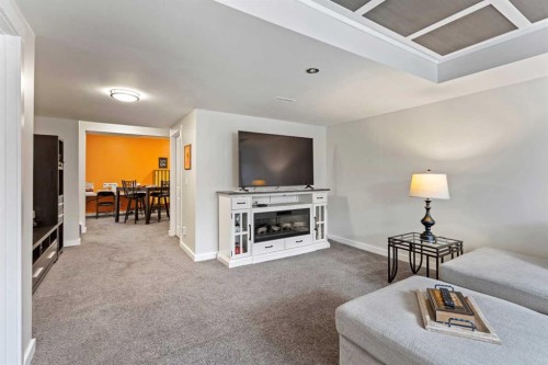 143 Baysprings Terrace, Airdrie, AB - Indoor Photo Showing Living Room