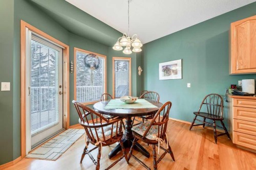18 Prominence View Sw, Calgary, AB - Indoor Photo Showing Dining Room