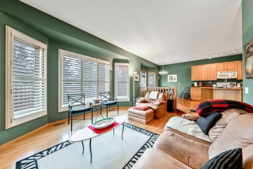 18 Prominence View Sw, Calgary, AB - Indoor Photo Showing Living Room