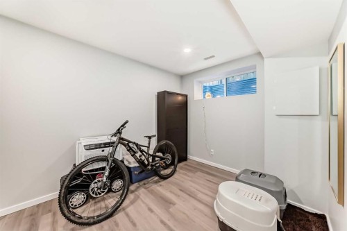 77 Marquis Common Se, Calgary, AB - Indoor