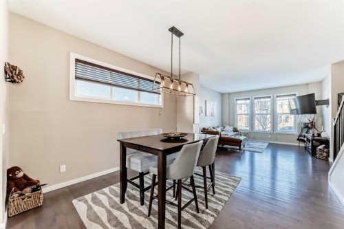 77 Marquis Common Se, Calgary, AB - Indoor Photo Showing Other Room