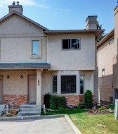 211 Christie Park Mews SW Calgary, AB T3H 3H2