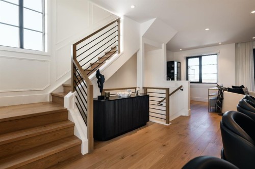 102-1700 73 Street Sw, Calgary, AB - Indoor Photo Showing Other Room