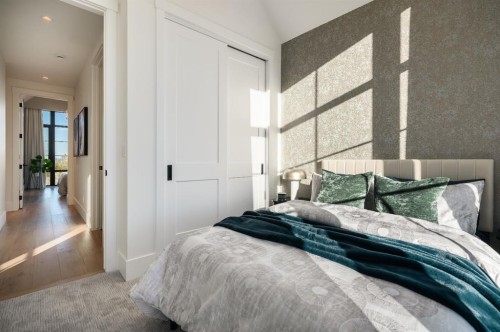 102-1700 73 Street Sw, Calgary, AB - Indoor Photo Showing Bedroom